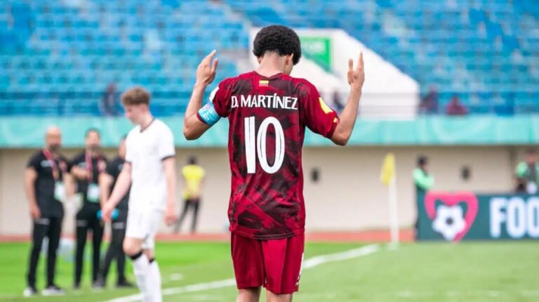 LAFC anunció la contratación de la «joya» David Martínez