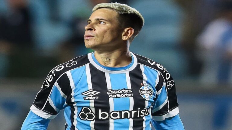 Gremio confirmó la lesión de Yeferson Soteldo