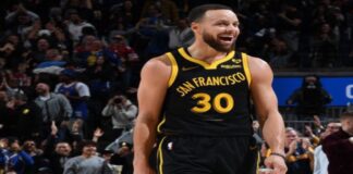 Curry liquidó a Phoenix