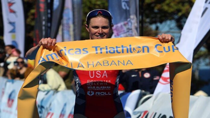 Gwen Jorgensen se llevó el triatlón de La Habana 2024