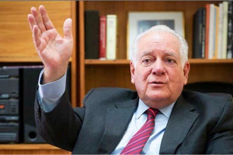 Eduardo Fernández: “yo quiero estar activo por la unión” de los venezolanos