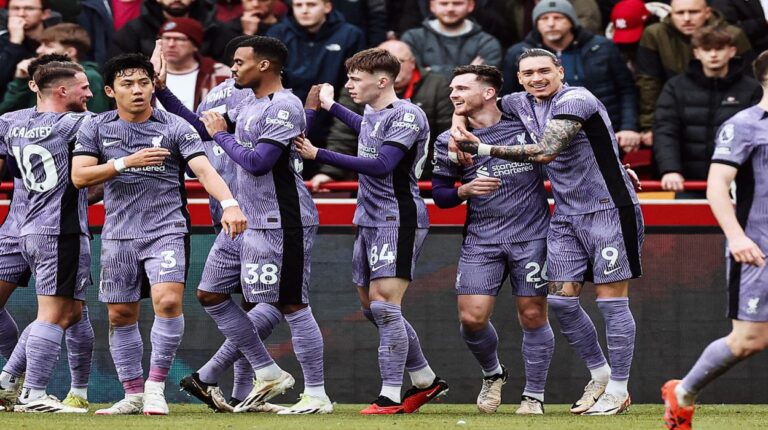 Liverpool continúa afianzándose en la cima