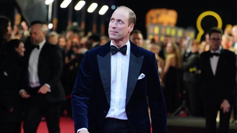 El príncipe Guillermo acude en solitario a la ceremonia de los BAFTA