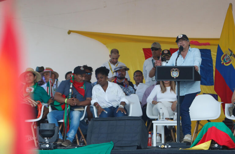Petro pide capturar vivo al jefe de la principal disidencia de las FARC
