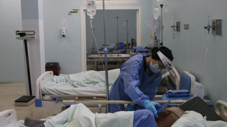 Reportan déficit de 40% del personal de enfermería en Monagas