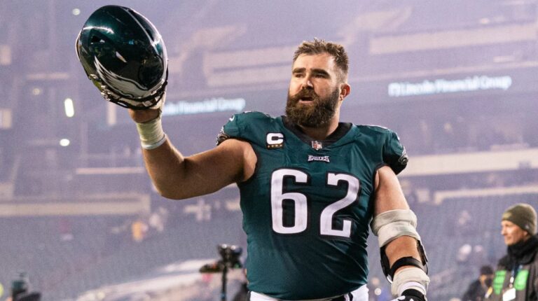 Jason Kelce anunció su retiro de la NFL luego de 13 temporadas