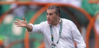 El portugués José Peseiro, puso fin a su etapa como entrenador de la selección de Nigeria.