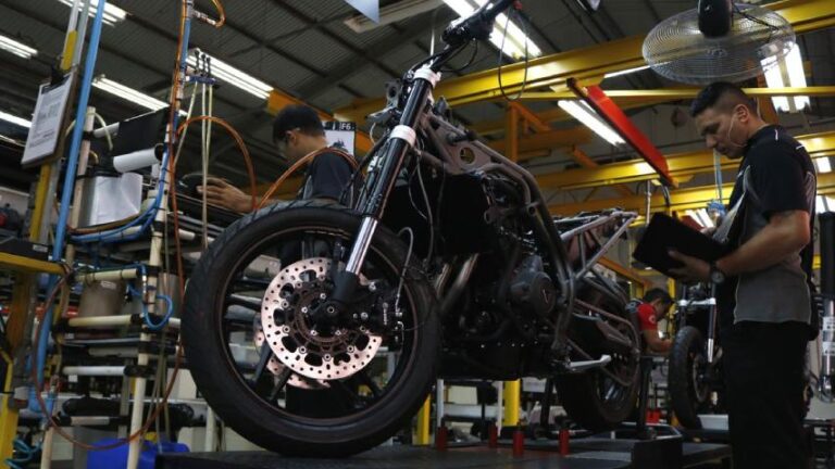 Ensambladores de motocicletas reportan un 100% en la producción
