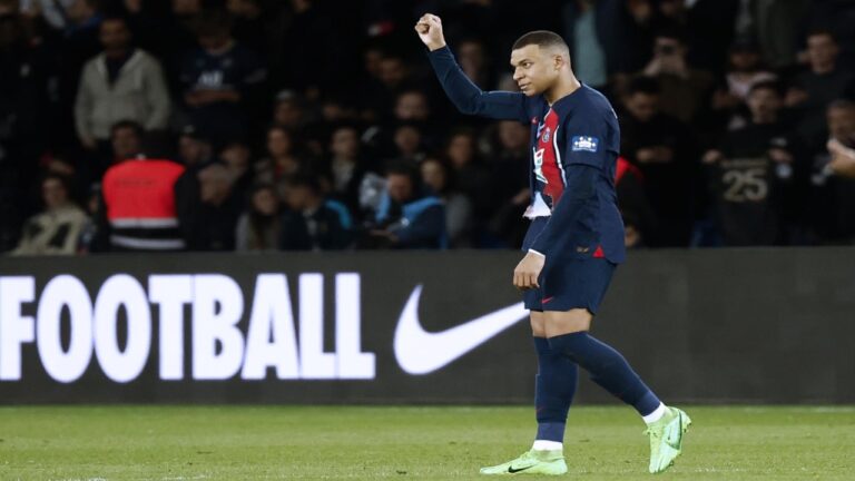 Mbappé le dio al PSG la clasificación a la final de Copa 