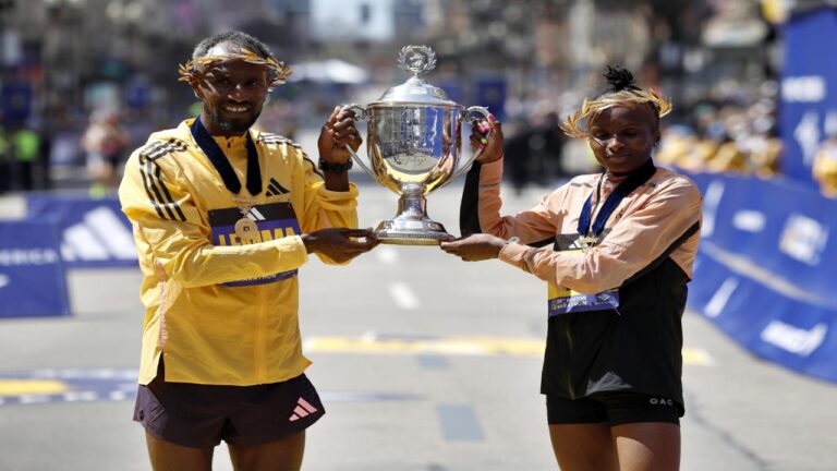 Sisay Lemma y Hellen Obiri conquistaron el Maratón de Boston