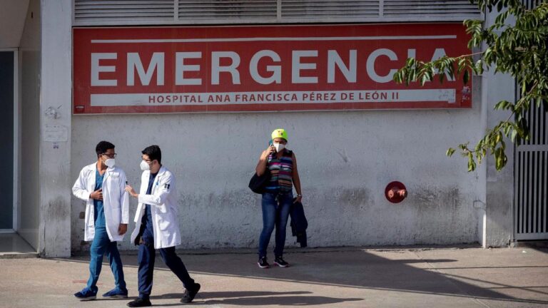 Experto recomienda definir prioridades en el sistema de salud