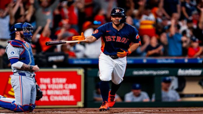 Altuve le da vida a los Astros