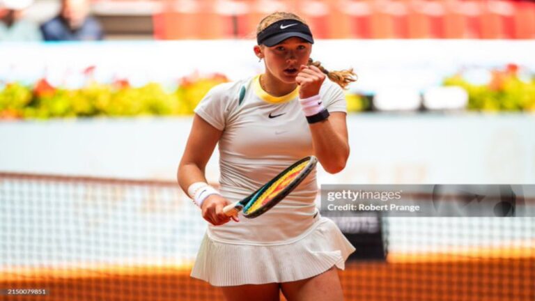 Andreeva continúa haciendo historia en Madrid