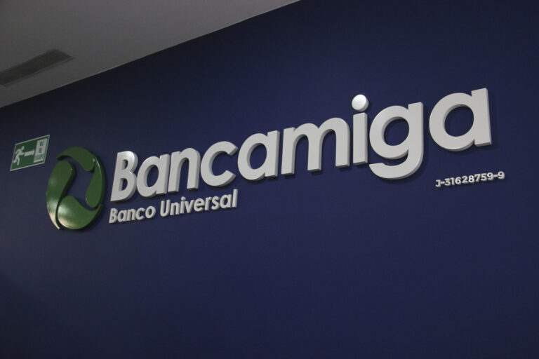 Sudeban garantiza operatividad de Bancamiga