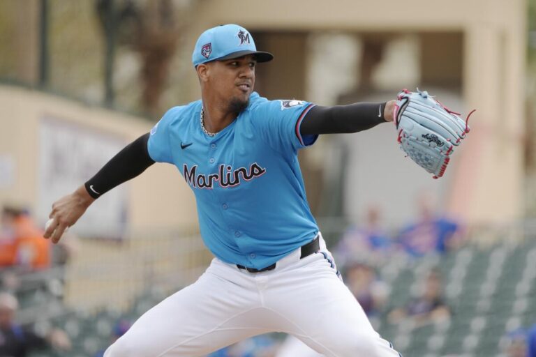 Eury Pérez será sometido a la operación Tommy John