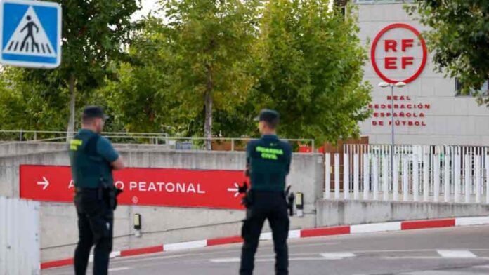 Guardia Civil detectó posible sobrecoste de 5,7 millones en viajes de Federación de Fútbol