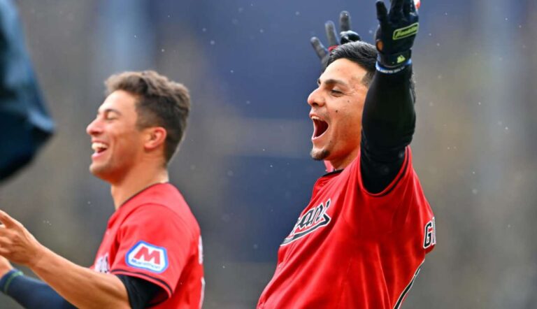 Andrés Giménez definió para Cleveland