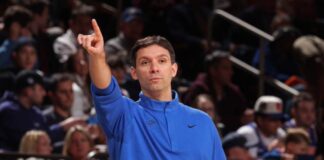 Mark Daignault elegido mejor entrenador del año en la NBA