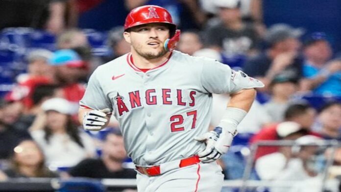 Mike Trout comandó la ofensiva de los Angels