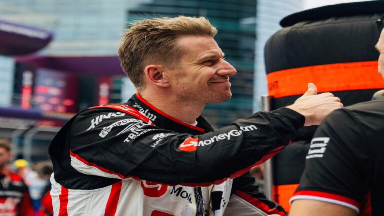 Nico Hulkenberg ficha con Sauber para 2025