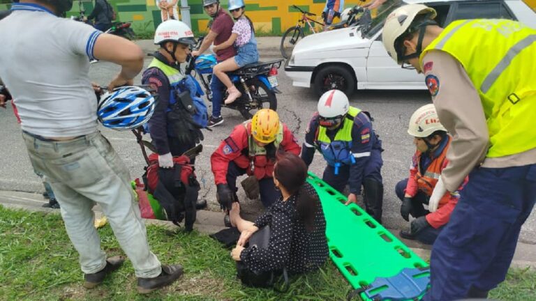 Accidente de tránsito en La Guaira deja 10 lesionados
