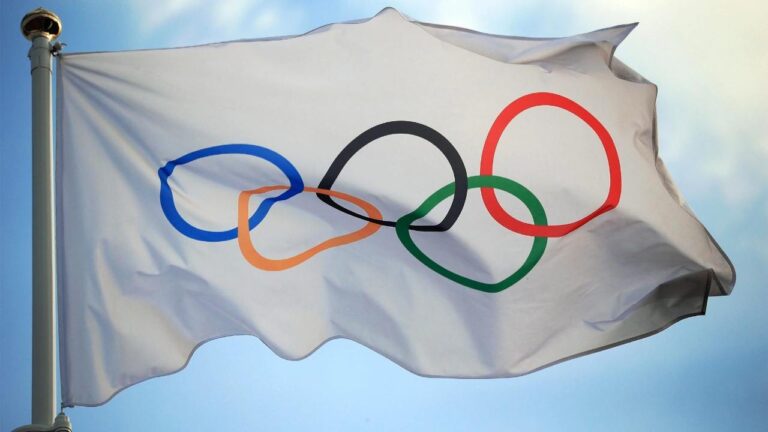 36 atletas de 11 países formarán el Equipo Olímpico de Refugiados en París 2024