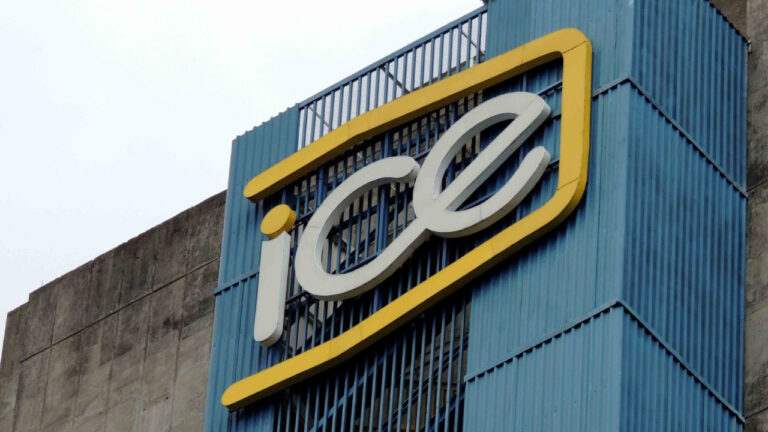 Costa Rica descarta una alerta por racionamiento eléctrico tras el aumento de las lluvias