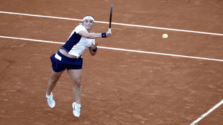 Jabeur eliminó a Camila Osorio