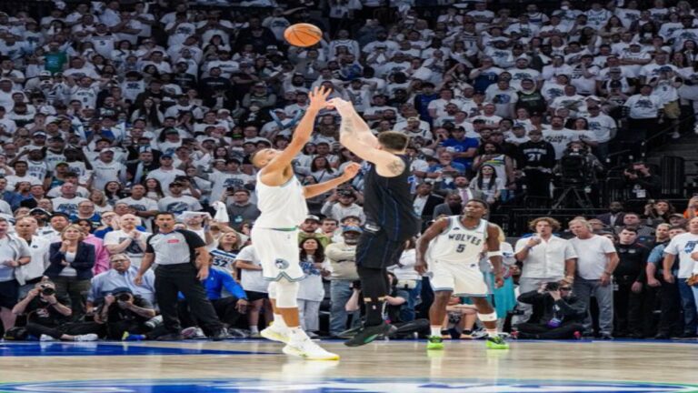 Mavericks se queda con la segunda victoria en final del Oeste