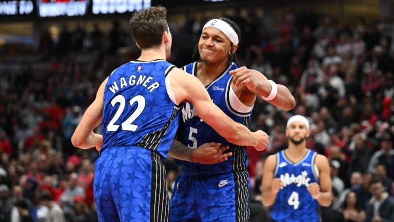 Orlando sobrevive a 50 puntos de Mitchell y fuerza un séptimo partido en Cleveland