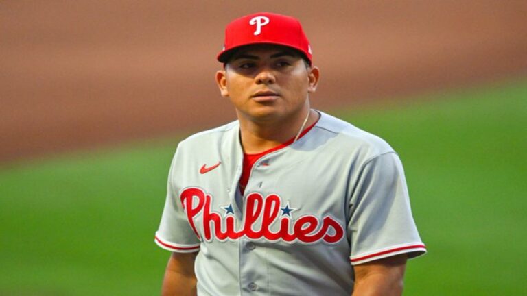 El venezolano Ranger Suárez vuelve a deslumbrar desde el montículo de las Grandes Ligas