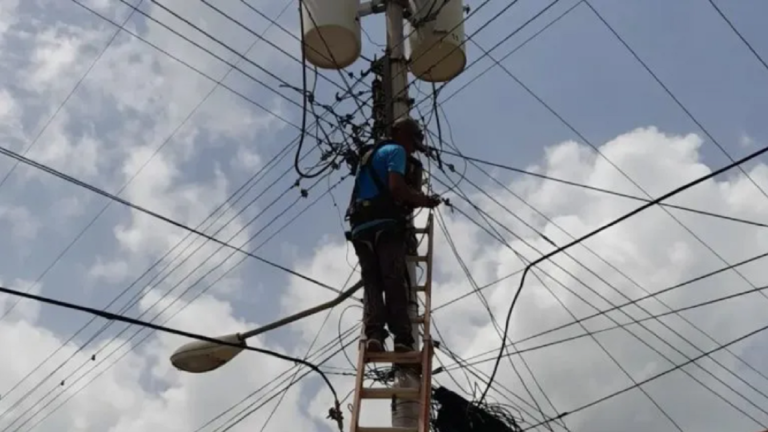 Comunidades de Calabozo quedaron sin luz por más de 40 horas el fin de semana