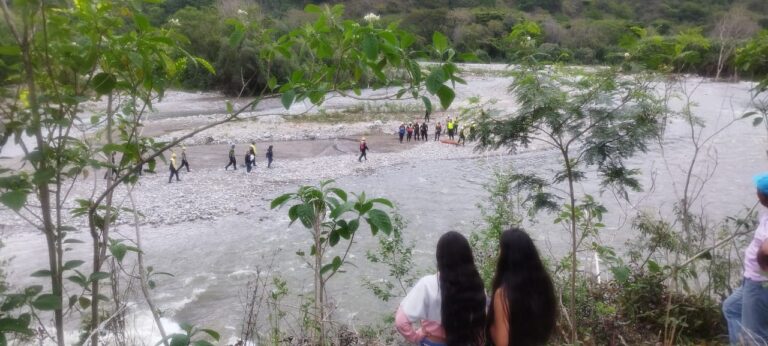 Localizan cadáver de mujer en caudal del río Chama en Mérida 