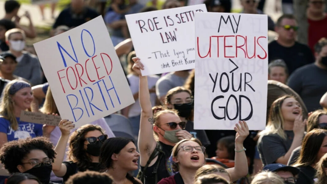 La Corte Suprema de Iowa confirmó este viernes una ley que prohíbe los abortos a partir de las seis semanas de embarazo