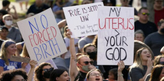 La Corte Suprema de Iowa confirmó este viernes una ley que prohíbe los abortos a partir de las seis semanas de embarazo