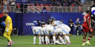 Argentina debutó en la Copa América con victoria ante Canadá