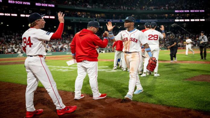 Boston se hizo fuerte en casa para llevarse la serie ante Yankees