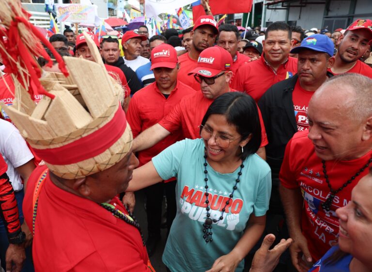 Delcy Rodríguez llama a garantizar la victoria el #28J