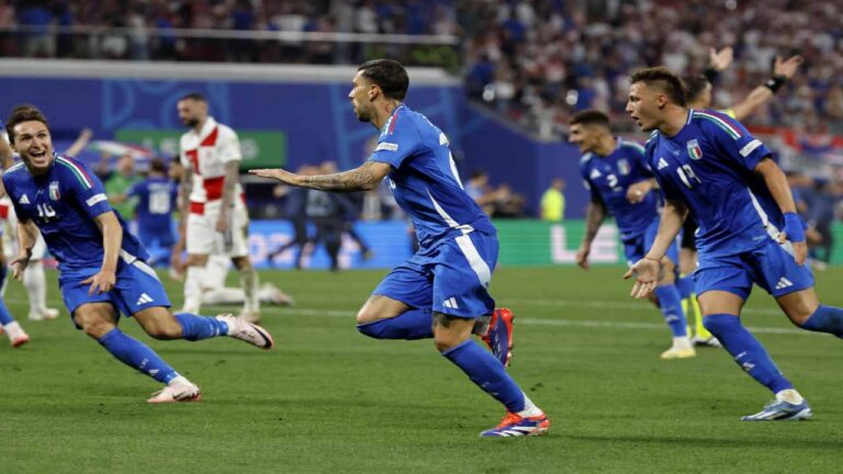 Zaccagni metió a talia en los octavos de la Eurocopa