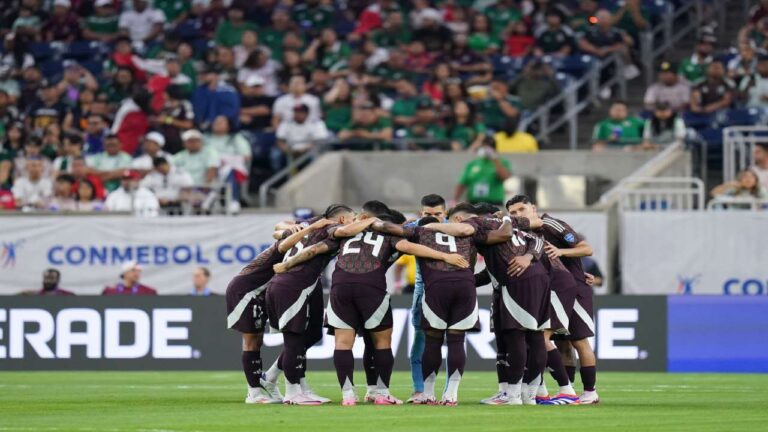 México llegó a Los Ángeles pensando en su duelo ante Venezuela