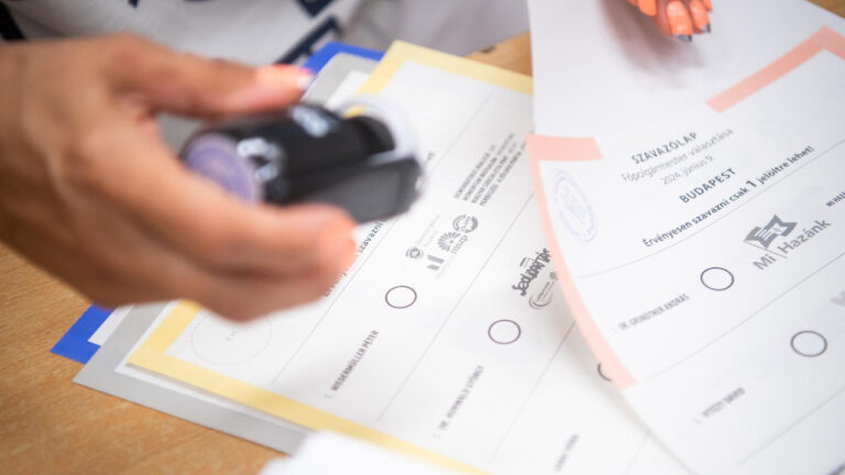 Europa vota para elegir a representantes del parlamento