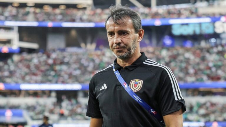 Batista es sancionado por CONMEBOL y no estará ante Jamaica