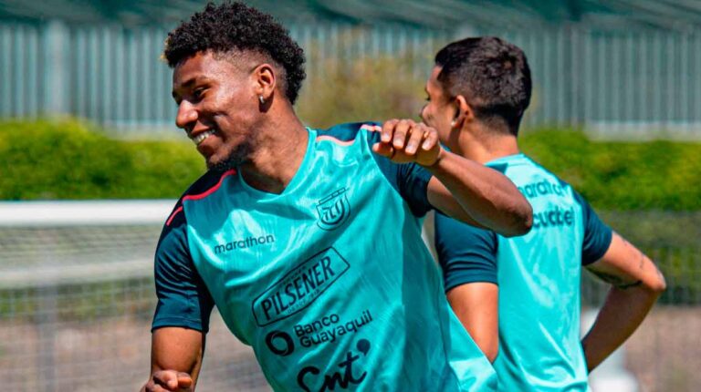 Ecuador ultima detalles de cara a su debut con Venezuela