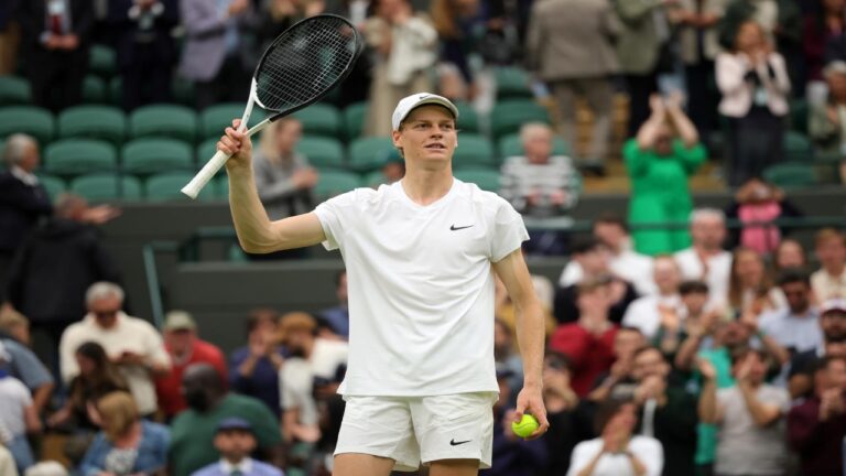 Sinner se instaló en los 4tos de Wimbledon por tercer año seguido