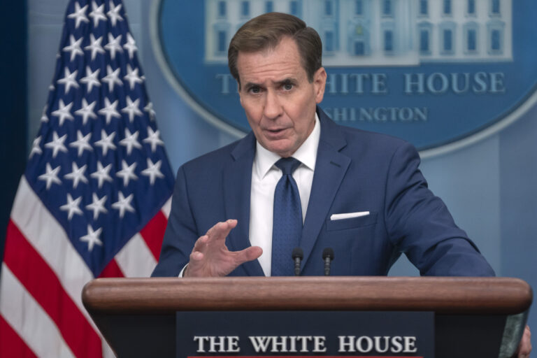 EEUU anuncia que estudia medidas contra Venezuela