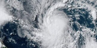 Beryl toca tierra como huracán sobre Yucatán y seguirá después hacia Texas (EE.UU.)
