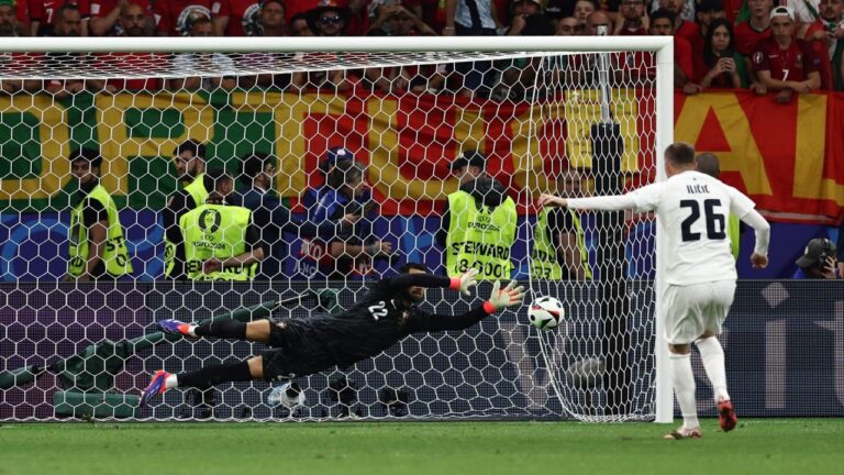 Diogo Costa se convirtió en el héroe inesperado de Portugal