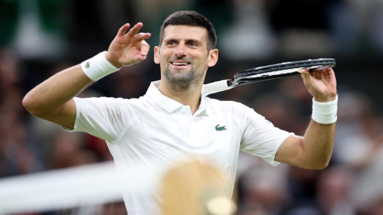 Djokovic sufrió para clasificar igual que Inglaterra