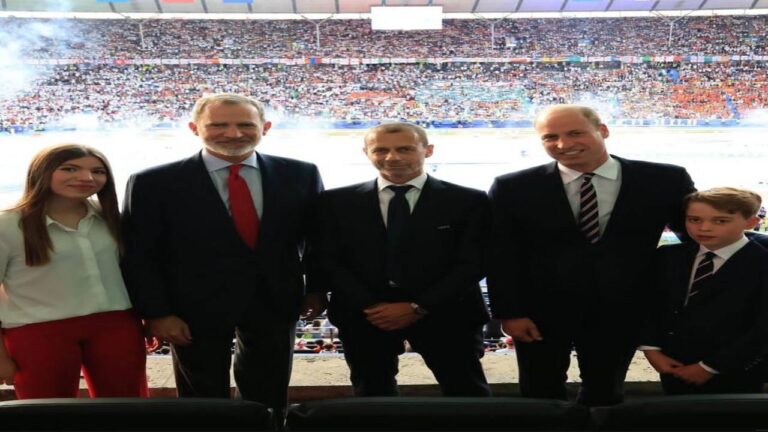 El rey Felipe VI y el principe Guillermo arropan a España en la final de la Eurocopa