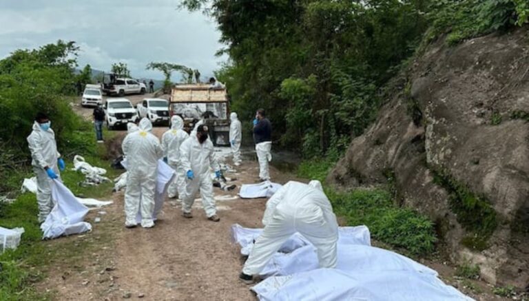 Guatemala colabora con México para idenficar víctimas en Chiapas